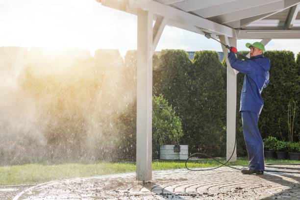 Best Patio and Deck Pressure Washing  in North Babylon, NY